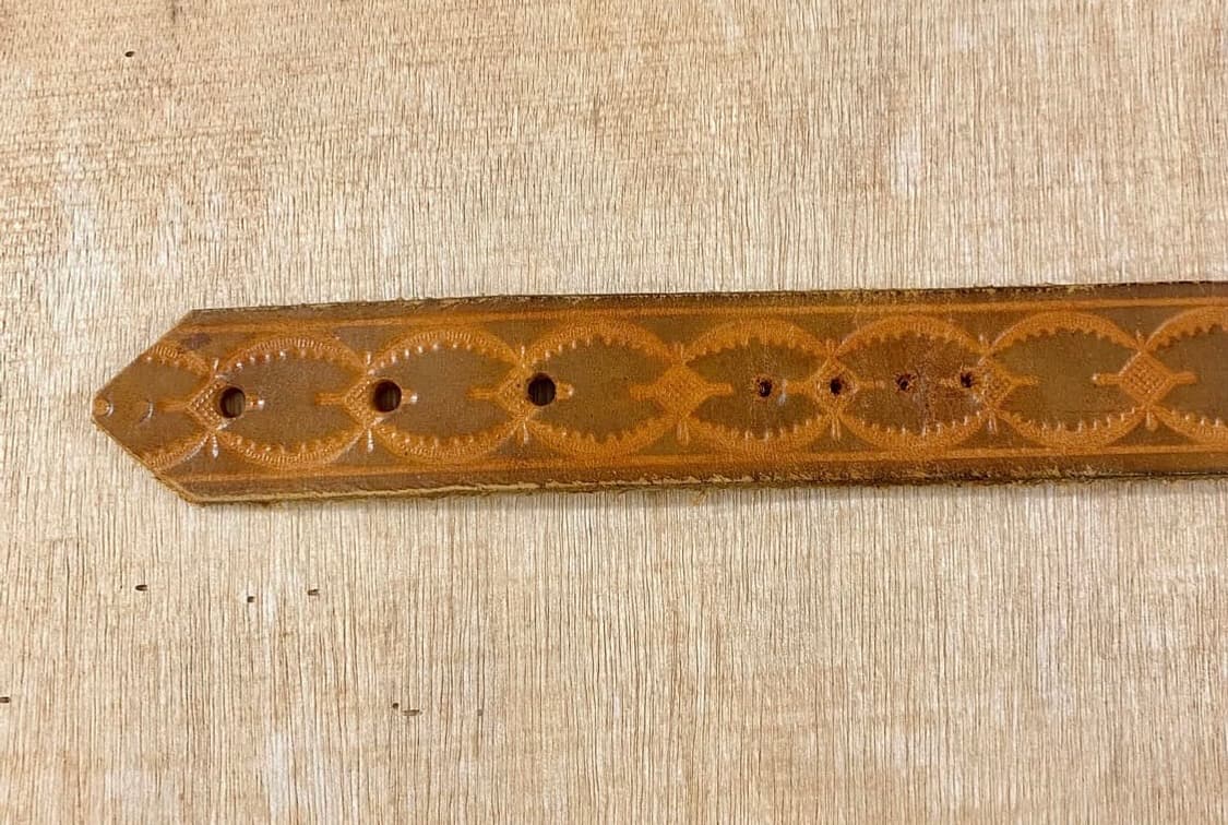 VTG leather belt 미국 빈티지 음각 레더 벨트 상품이미지4