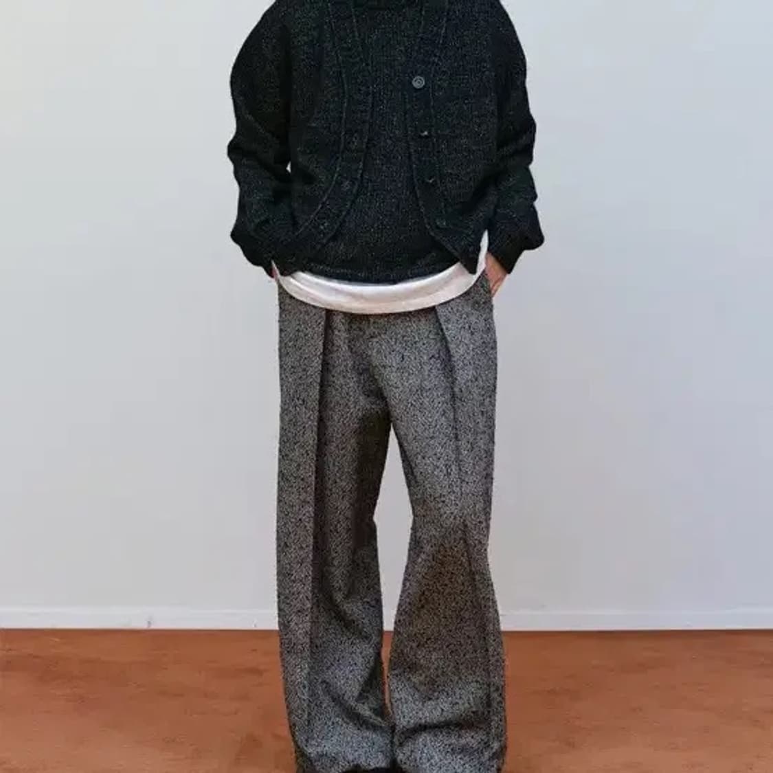 문달 Casey Low Rise Slacks in Black Tweed 상품이미지2