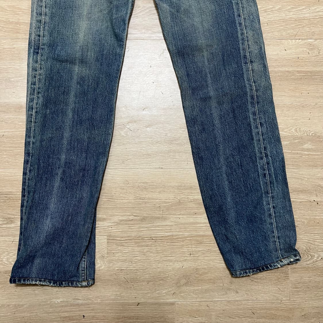 리바이스 501 오리지널 스트레이트 워싱 데님팬츠 청바지 [중청] 29 상품이미지3