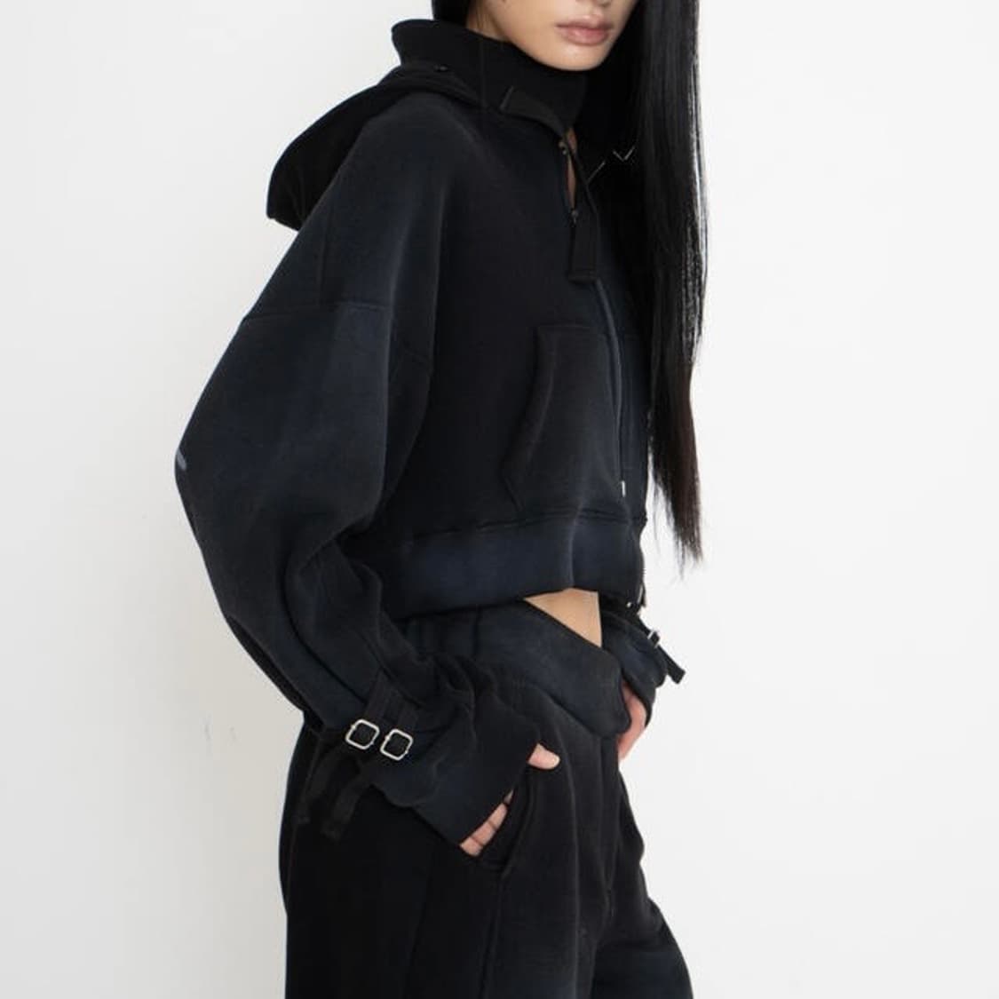 2000archives 2000아카이브 럭셔리이즈어드림 퍼 후드집업 블랙 상품이미지4