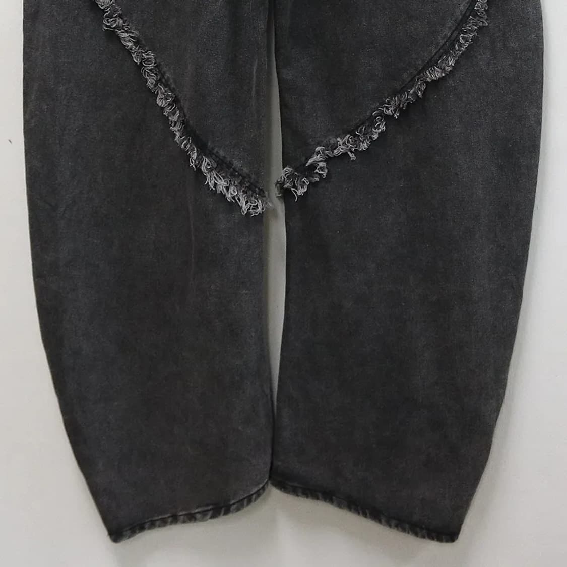 절개 데미지 디테일 벌룬핏 데님팬츠 62088 상품이미지6