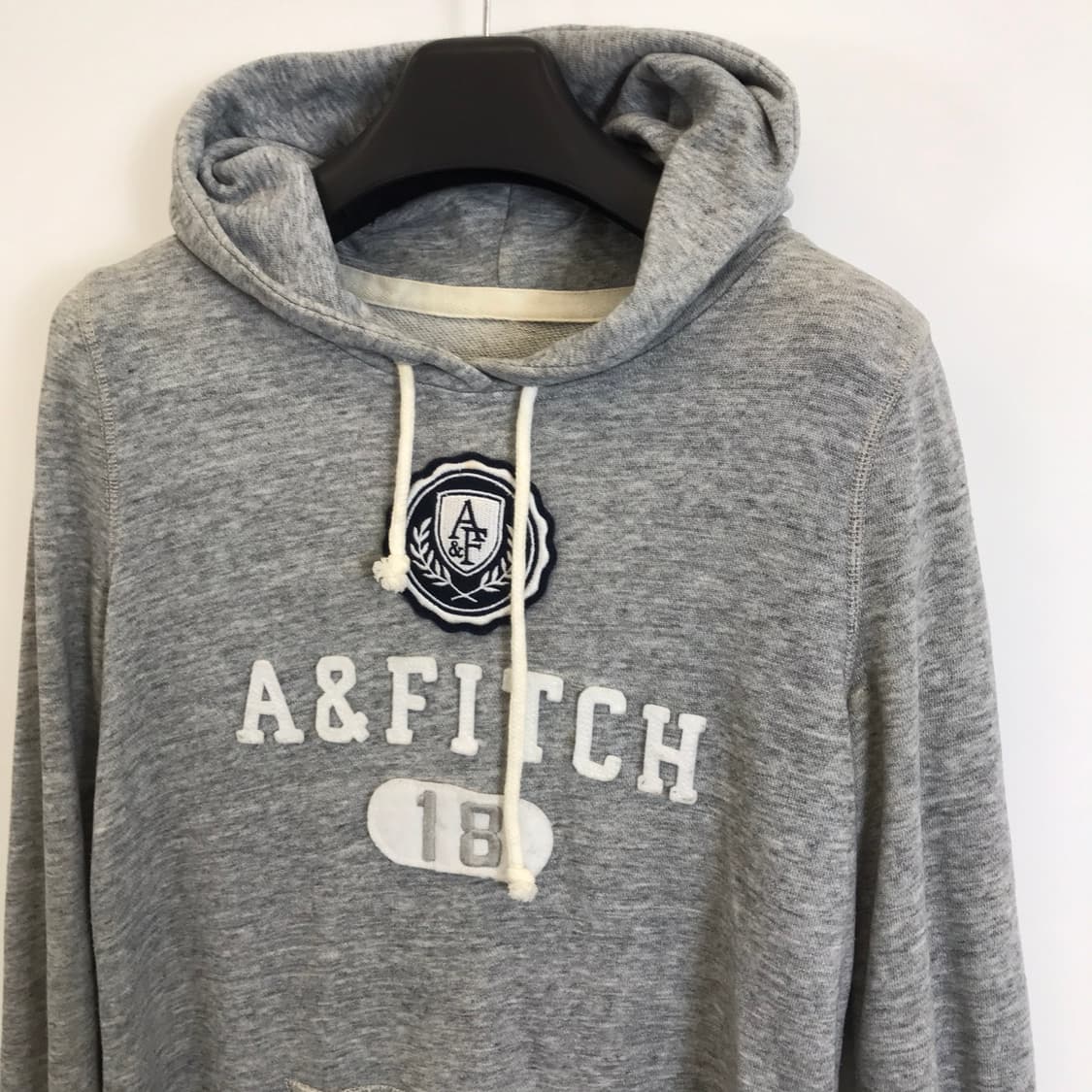 아베크롬비 Y2K 후드티셔츠 [여성M사이즈] 상품이미지2
