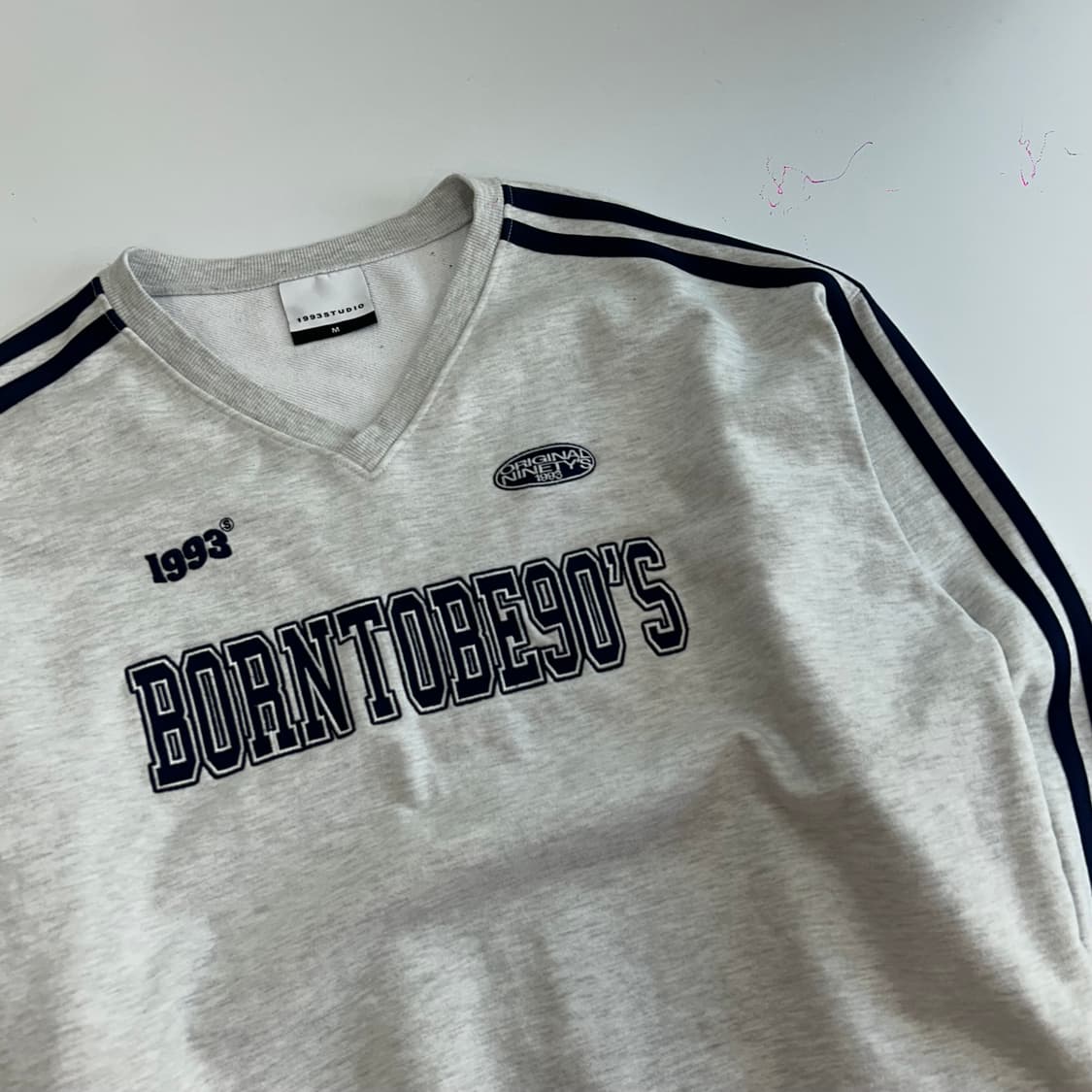 1993 studio 블록코어 멜란지 브이넥 맨투맨 상품이미지4