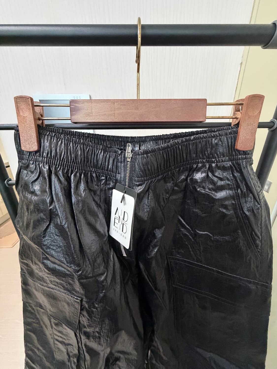 AND-END 페이크레더 카고 팬츠 상품이미지2