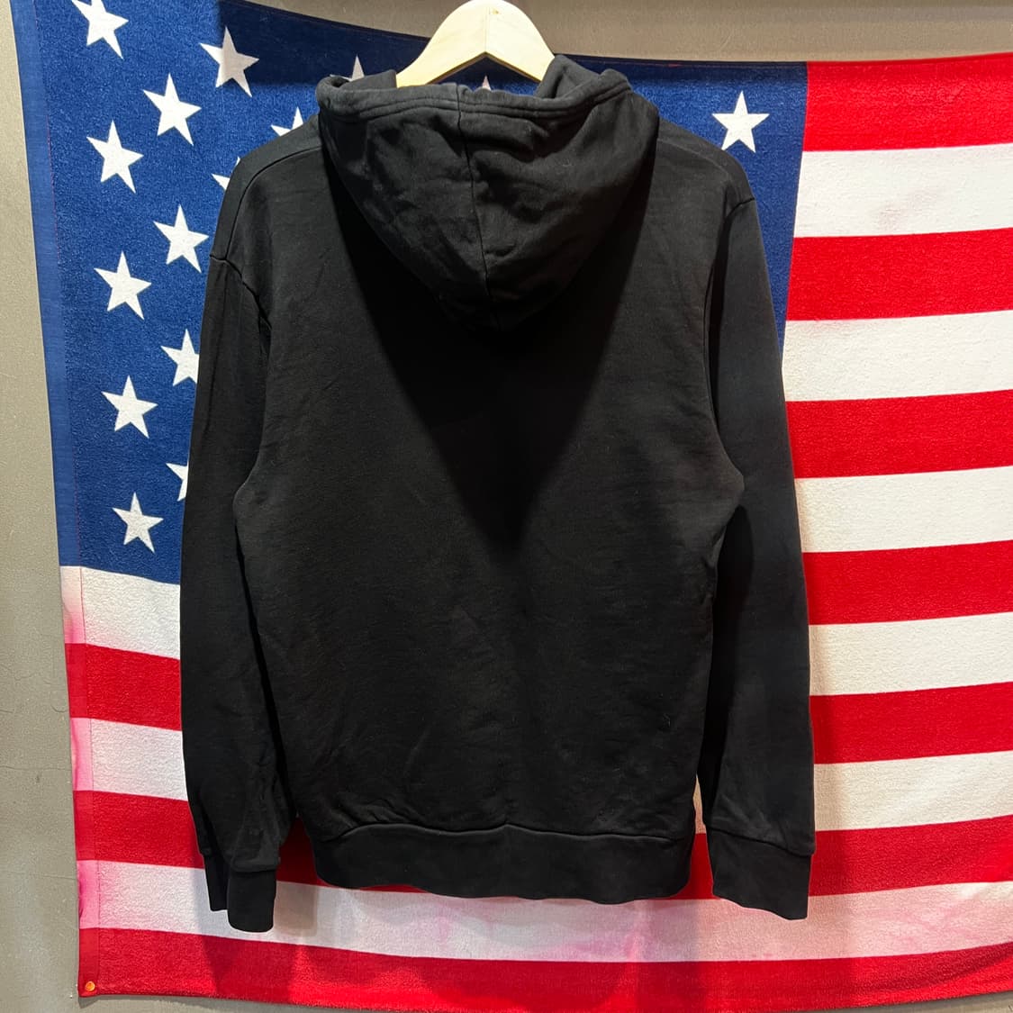 리바이스 로고 후드티 상품이미지2