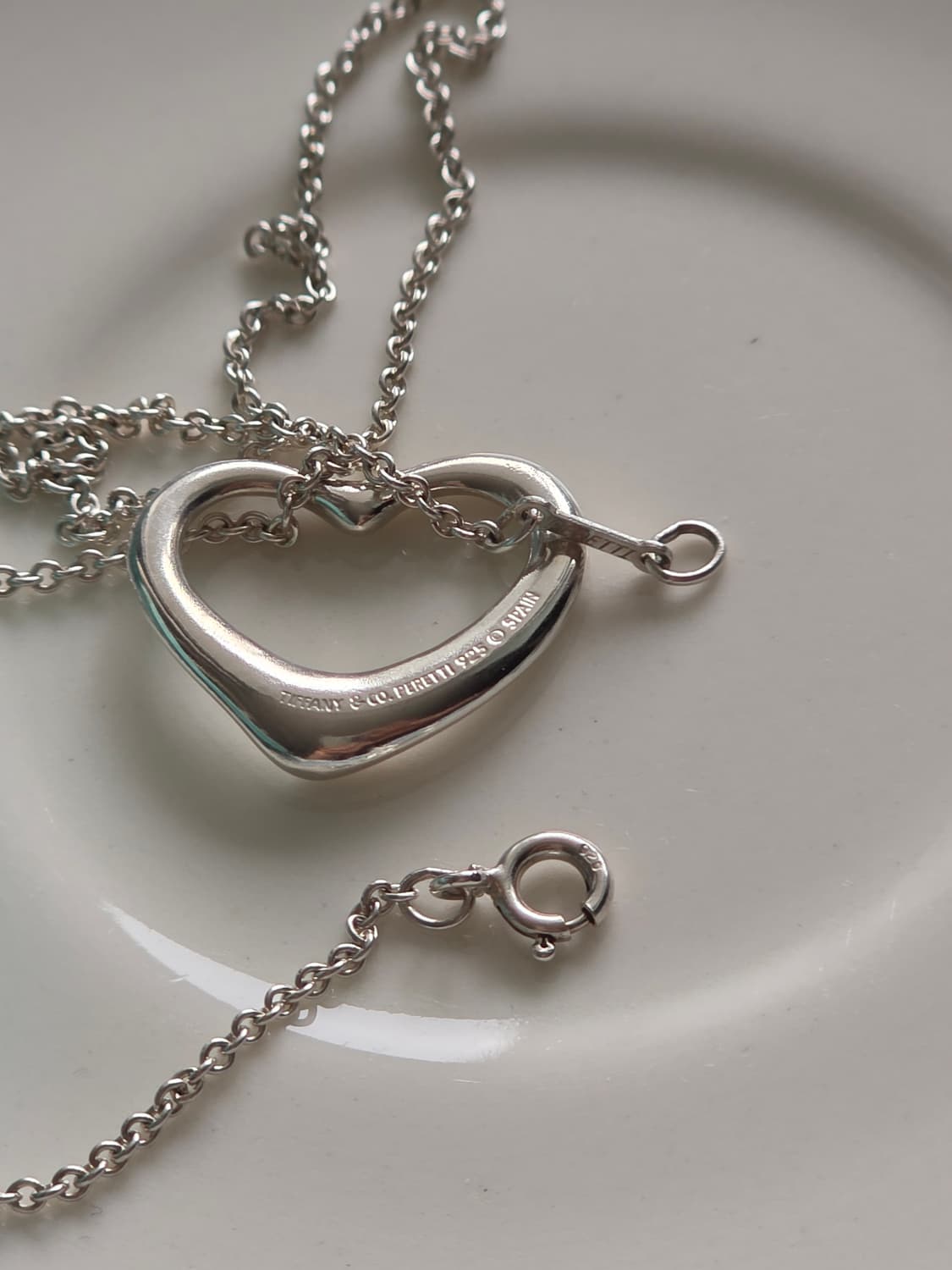 티파니앤코 엘사퍼레티 오픈하트 22mm 실버925 목걸이 상품이미지4