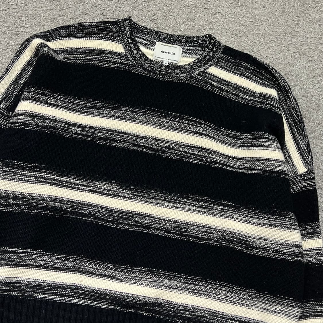 [100] 비바스튜디오 니트 상품이미지1