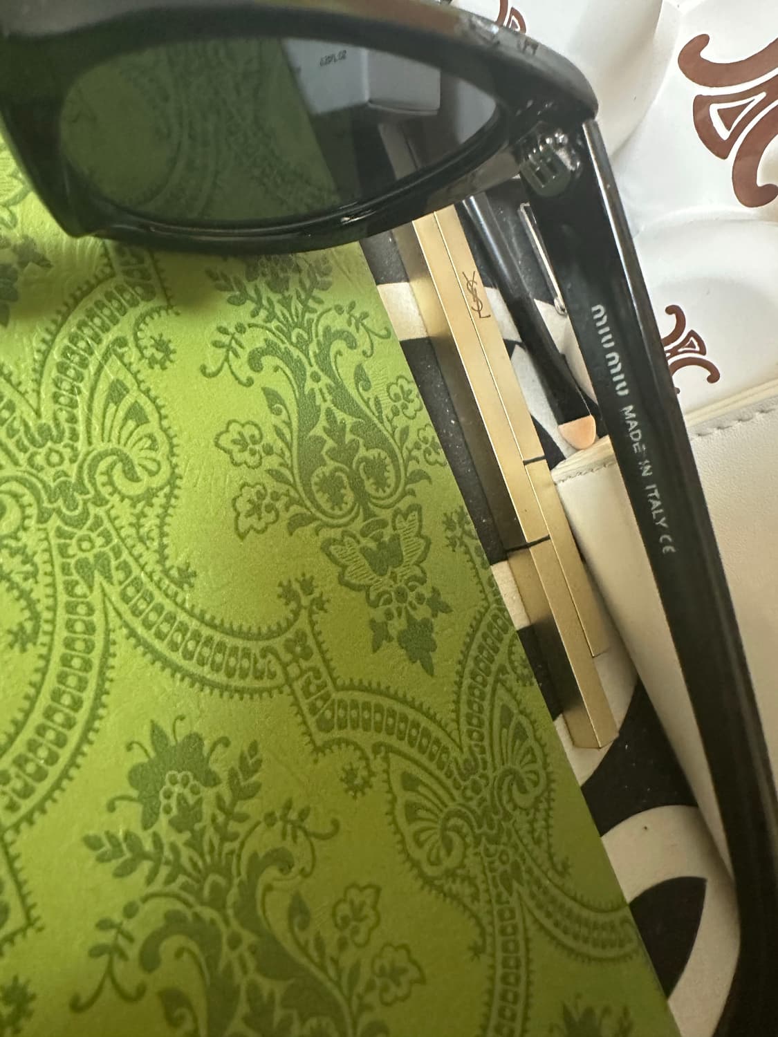 미우미우 블랙 캣아이 선글라스 상품이미지5