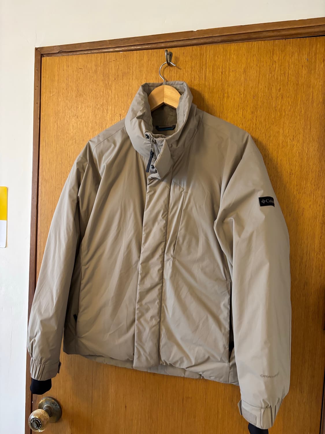 컬럼비아 옴니테크 베이지패딩 상품이미지2