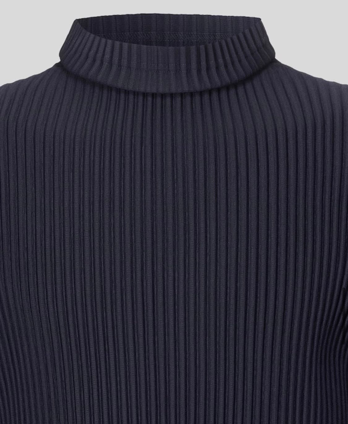 옴므 플리세 네이비 하이넥 상품이미지3