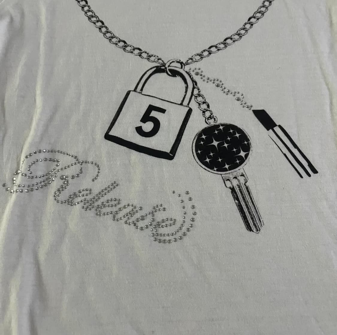 Y2k necklace t shirt 상품이미지2