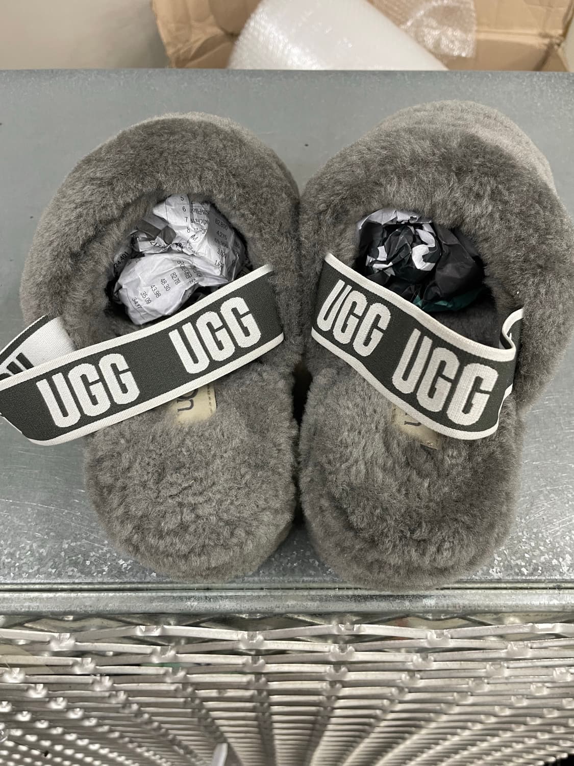 어그 플러프 예 슬라이드 240 상품이미지7