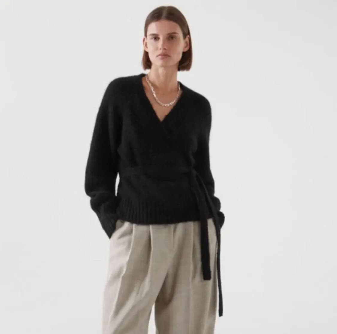 COS 코스 울&모헤어 랩 가디건 네이비 XS 사이즈입니다. 상품이미지1