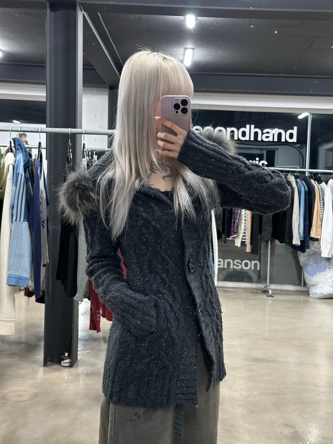 버버리 퍼 후드 니트 가디건 상품이미지2