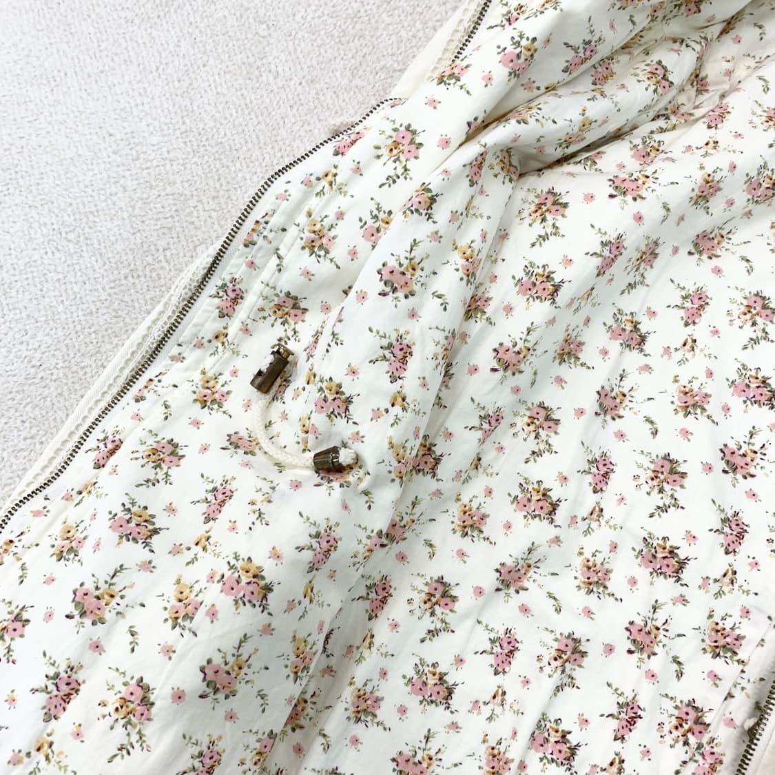 Liz lisa ♥ 리즈리사 크림바닐라 잔꽃 봄 야상 자켓 상품이미지5