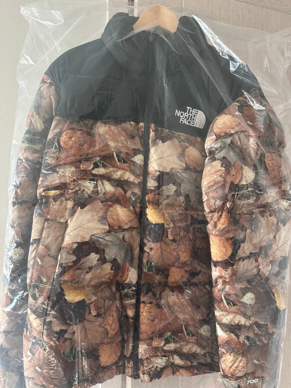 슈프림 노스페이스(슈노) 낙엽 눕시 팝니다. 상품이미지1