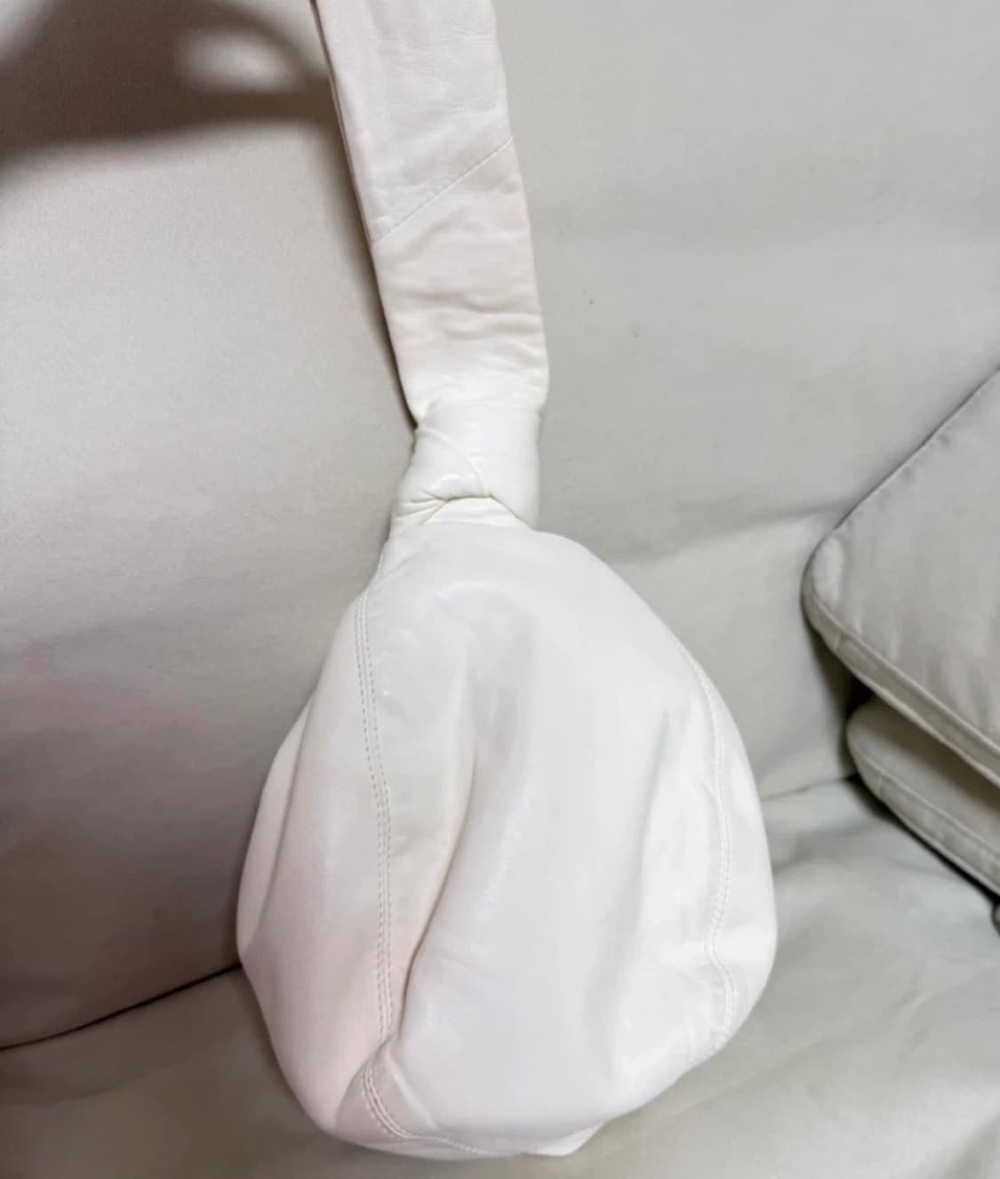 르메르 펄스 볼백 아이보리 상품이미지3