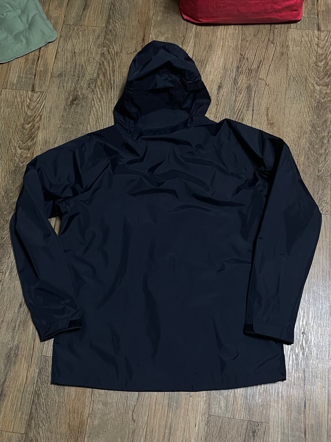 [L] 파타고니아 토렌쉘 3L 블랙 라지 토렌트쉘 방수 바람막이 상품이미지2