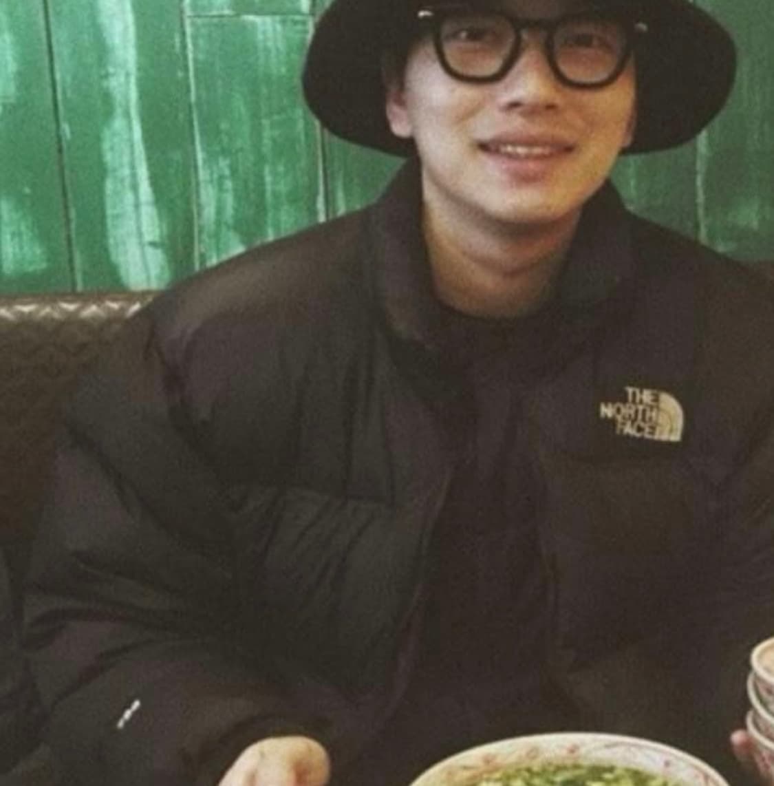 노스페이스 빈티지 구형 무광 눕시700 숏패딩 블랙 2XL 110 상품이미지4