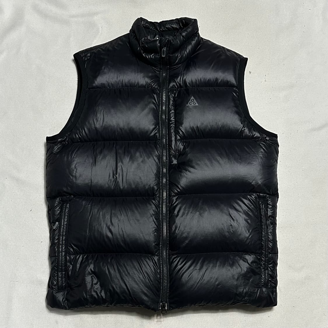 XL 나이키 acg 구스다운 유광 패딩 베스트 상품이미지2