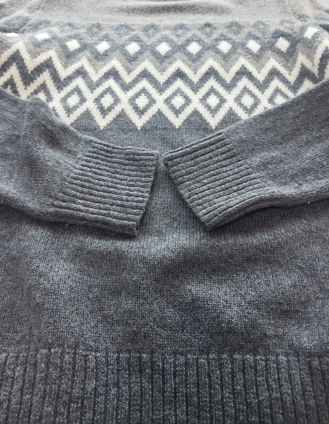 BANANA REPUBLIC 바나나리퍼블릭 남성용 니트 스웨터 M사이즈 상품이미지4