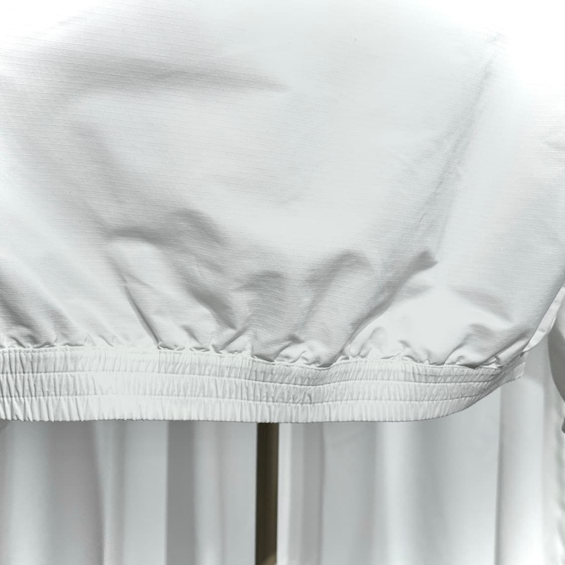 [정품] 톰브라운 립스탑 메쉬 사선완장 바람막이 3 상품이미지5