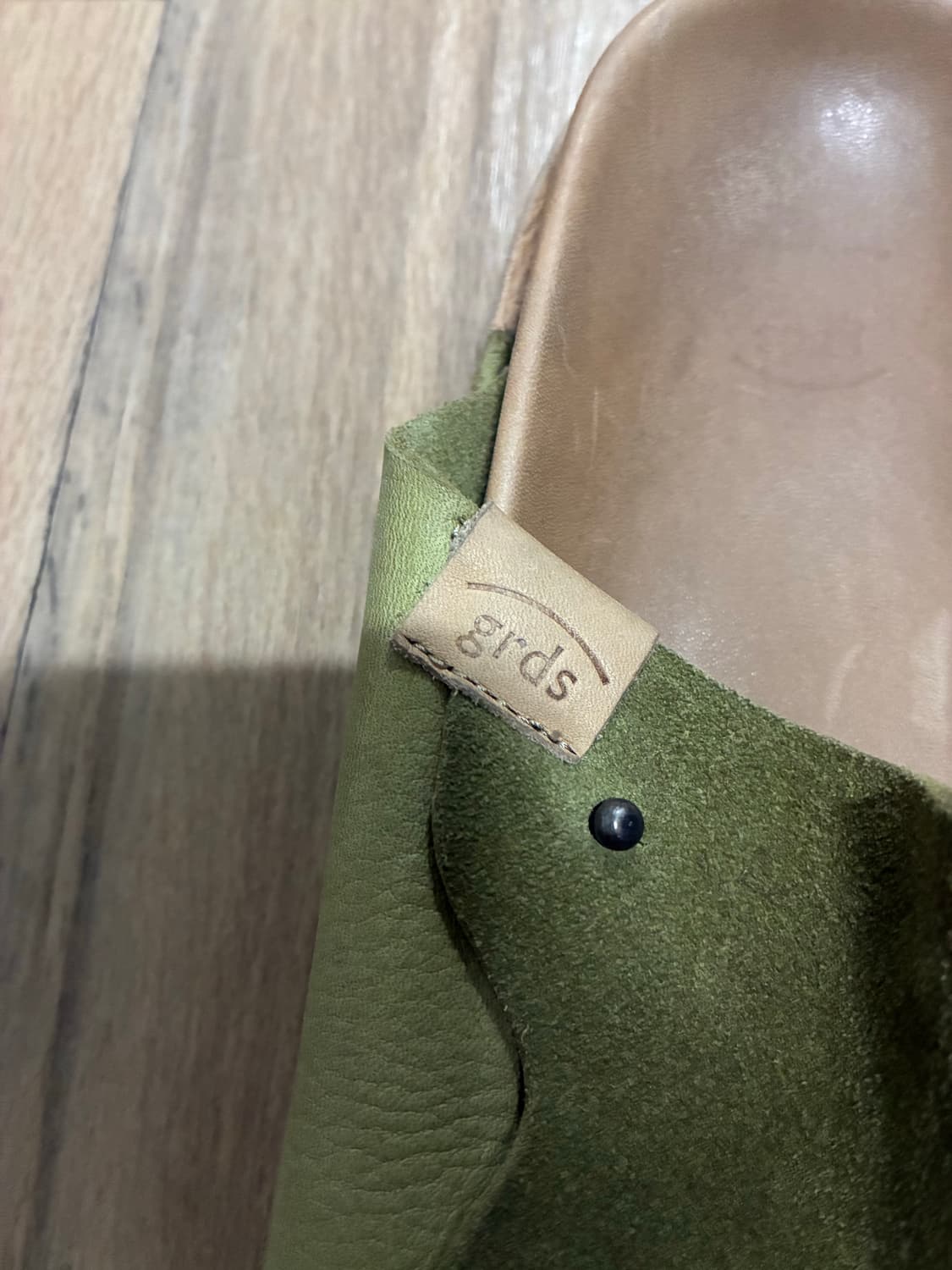 [상태 좋음] grds 그라더스 슬라이드 04 모스그린 상품이미지6