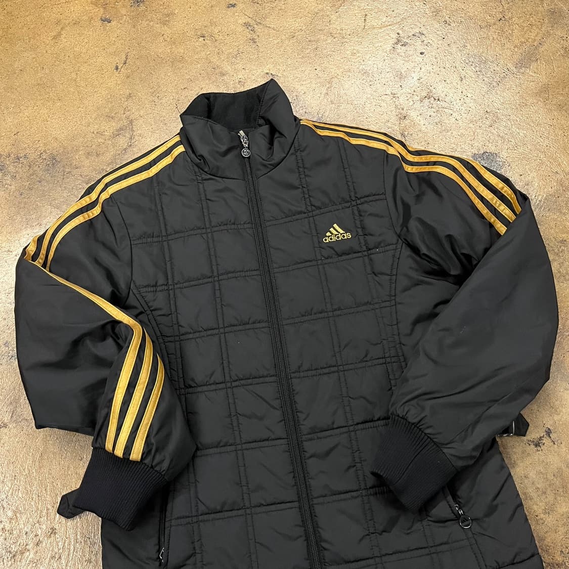 [정품/85] 아디다스 삼선 패딩 블랙 골드 b15 상품이미지1