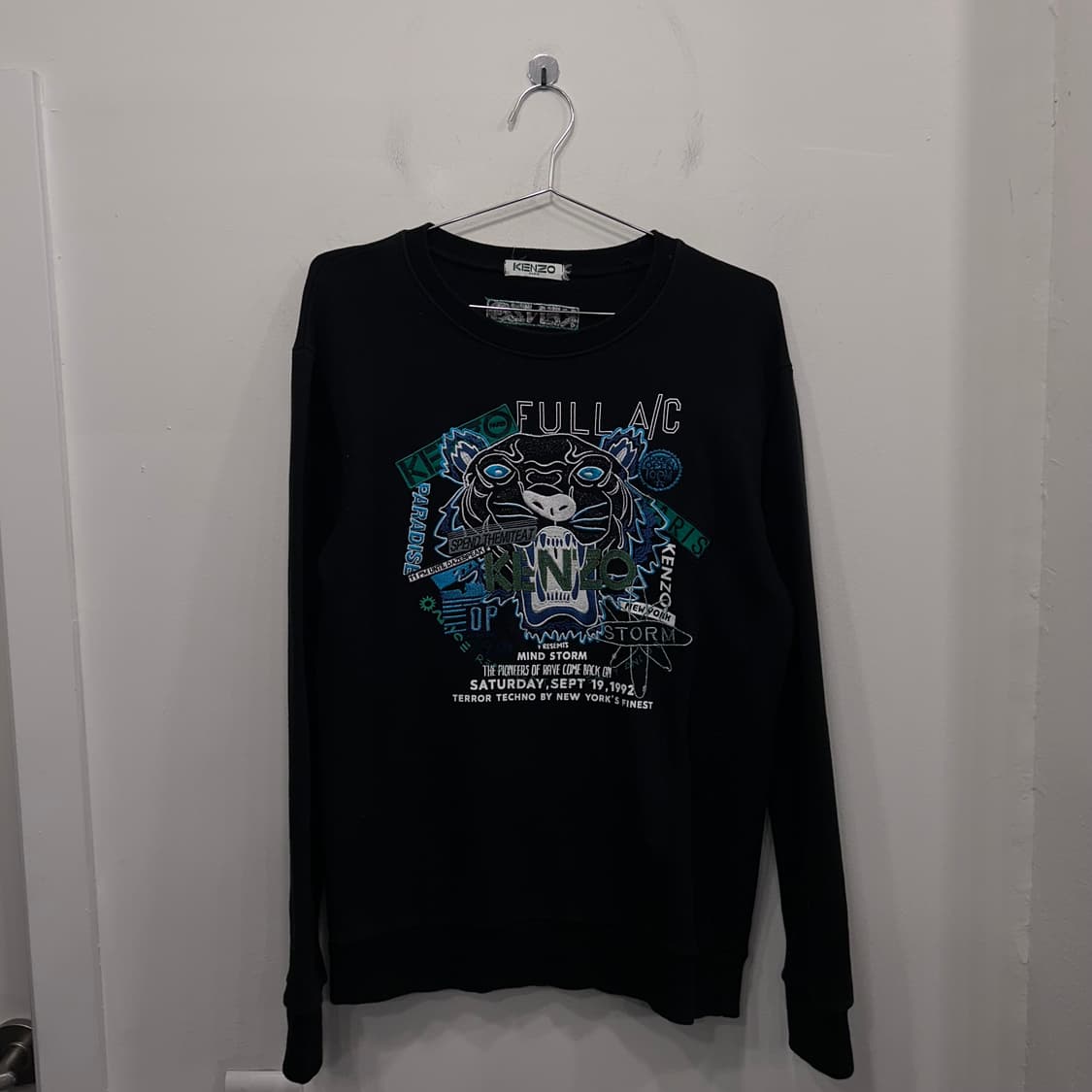 겐조 파리스 빅 자수로고 타이거 맨투맨 상품이미지2