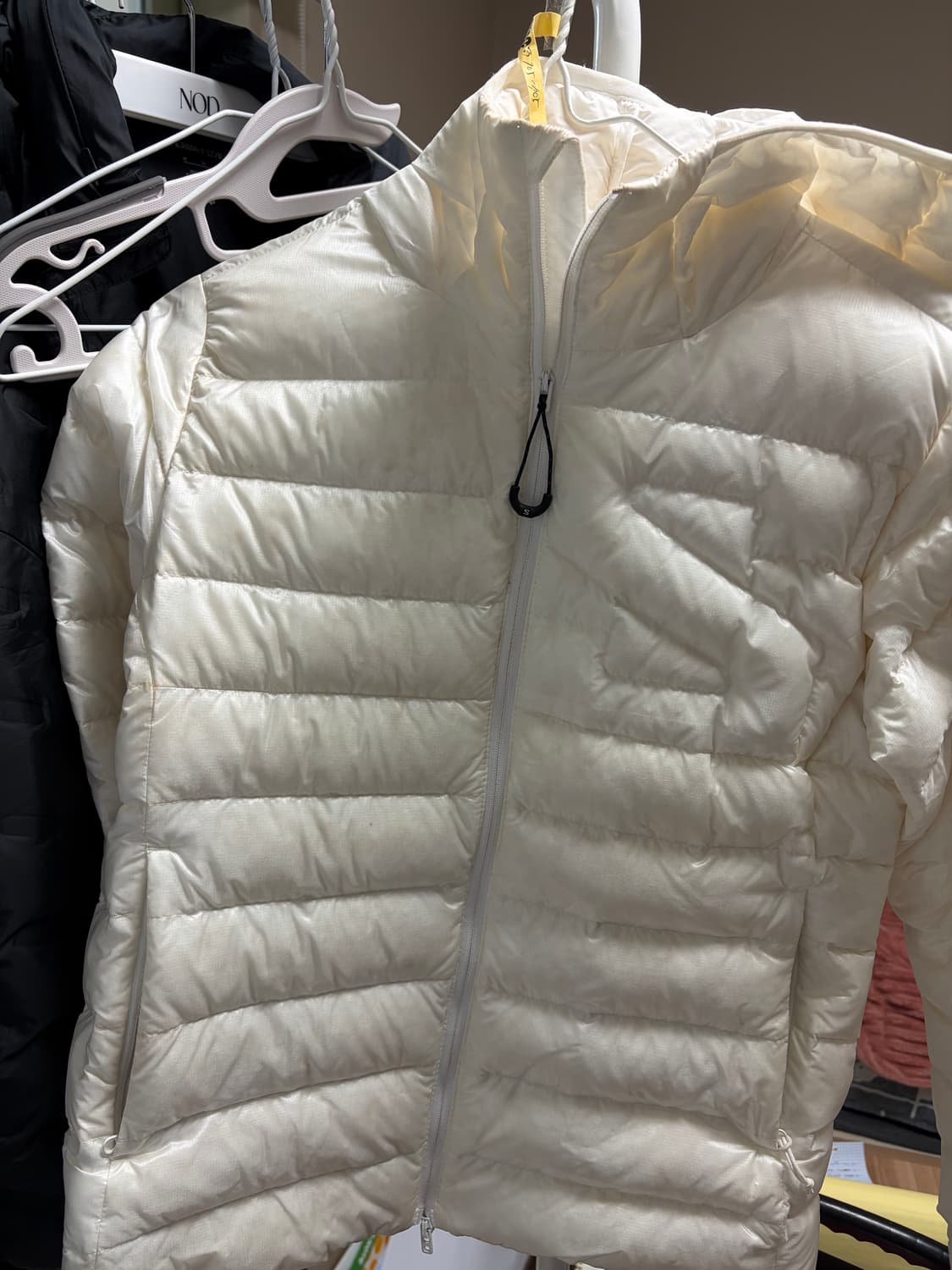 살로몬 엑스 퓨즈 패커블 경량 후디드 다운 자켓w(패딩) 상품이미지1