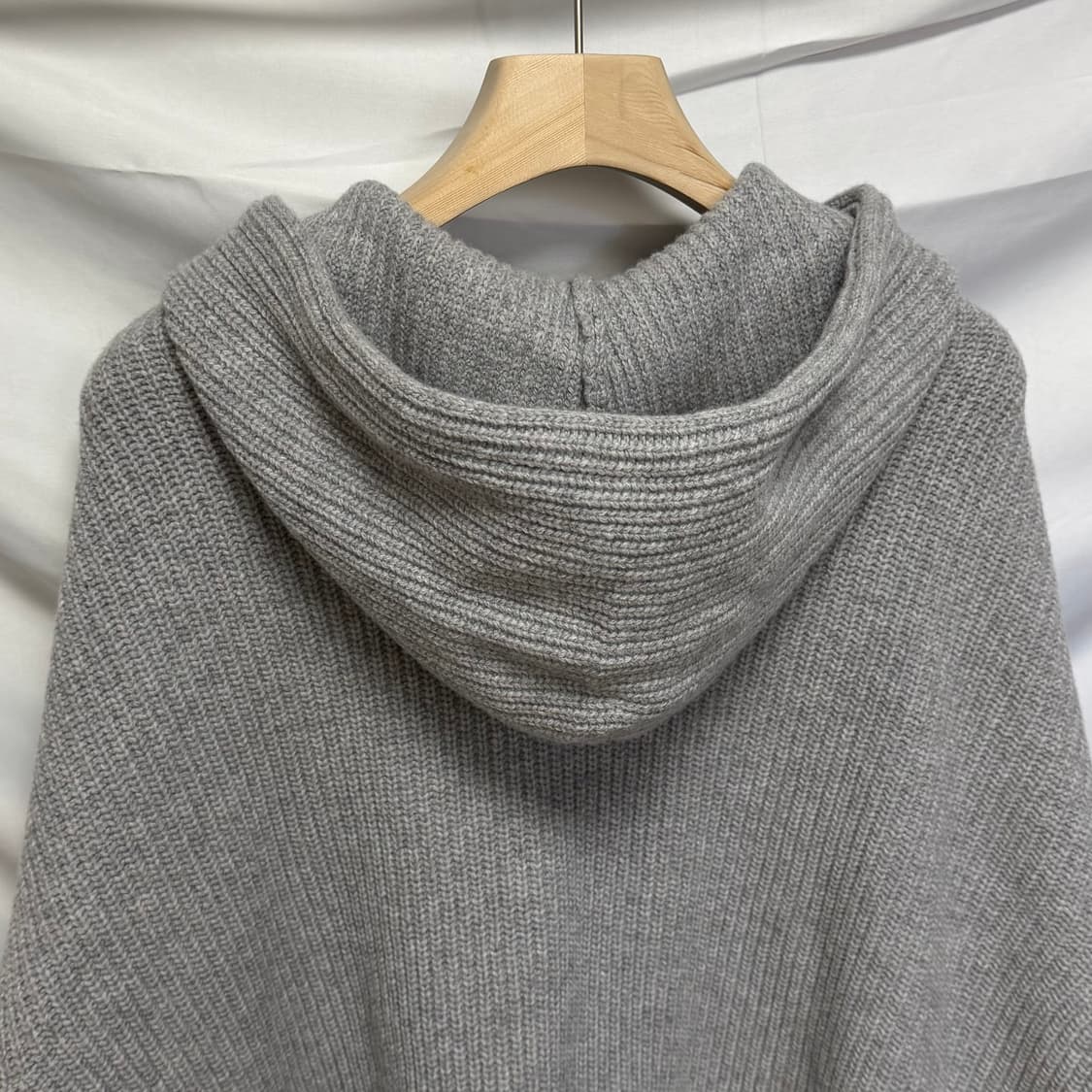 [S+급/2XL] 24FW 셀린느 트리옹프 리브드 울 니트 후드티 상품이미지5