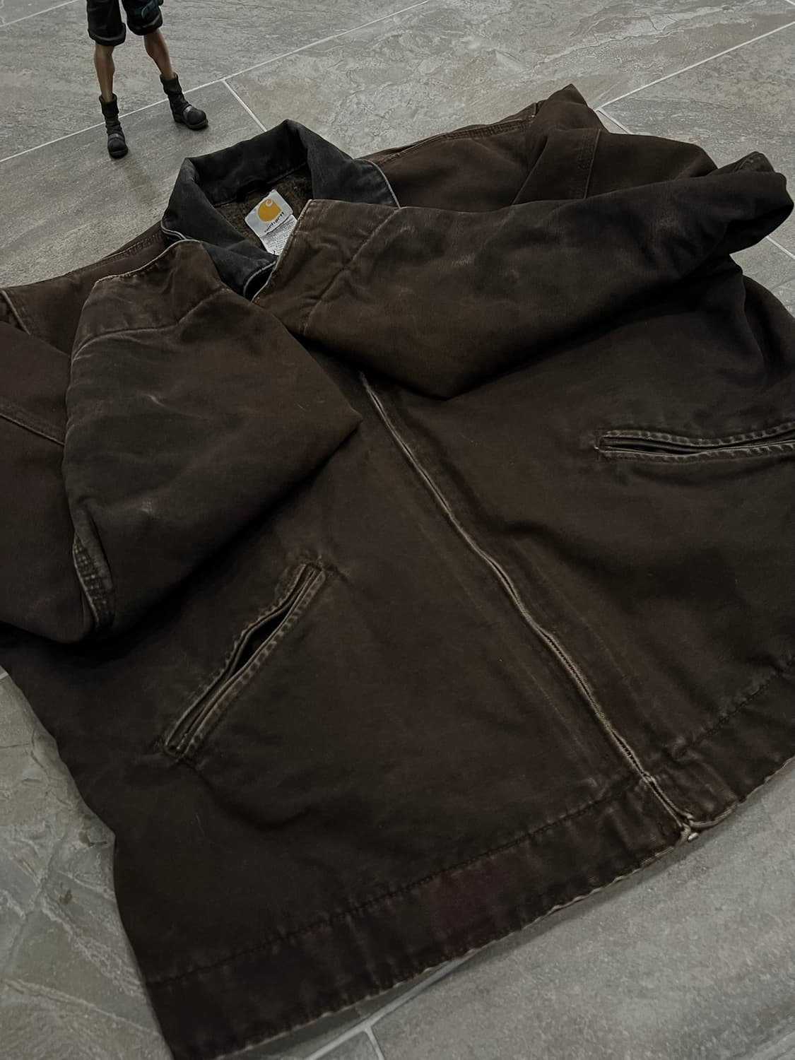 ( XL) 칼하트 디트로이트 자켓 J97 DKB 다크브라운 상품이미지8