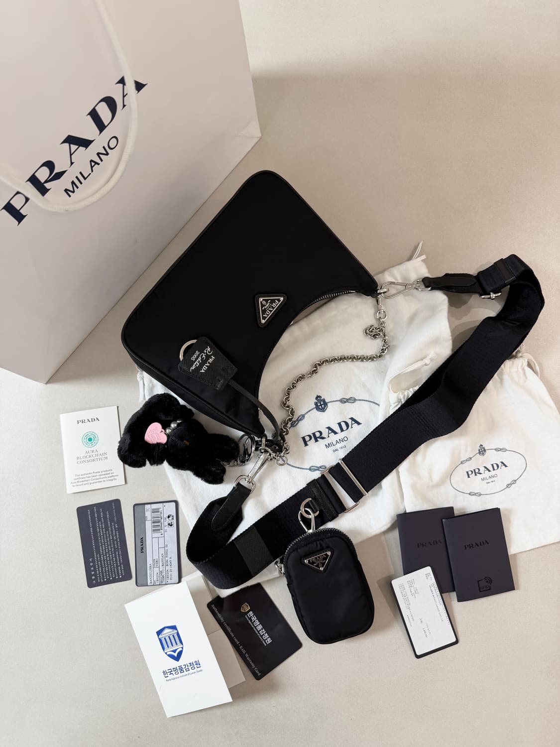 정품 프라다 리에디션 호보백  상품이미지1