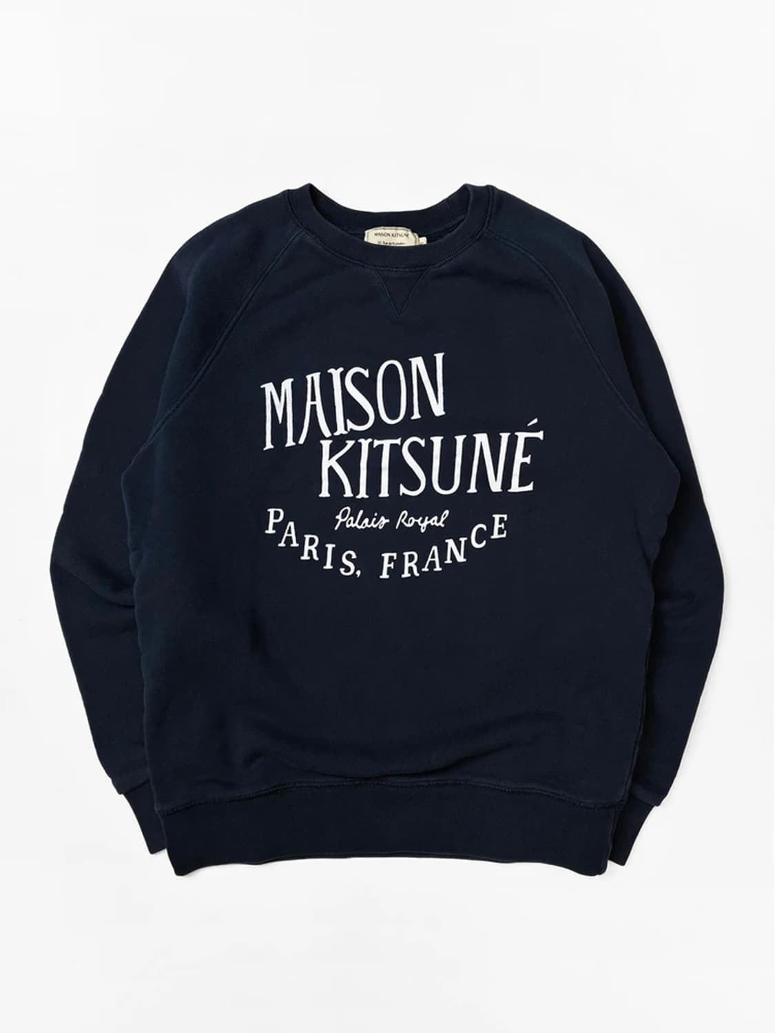 메종키츠네 22FW 팔레 로얄 클래식 맨투맨 PN5687 상품이미지1