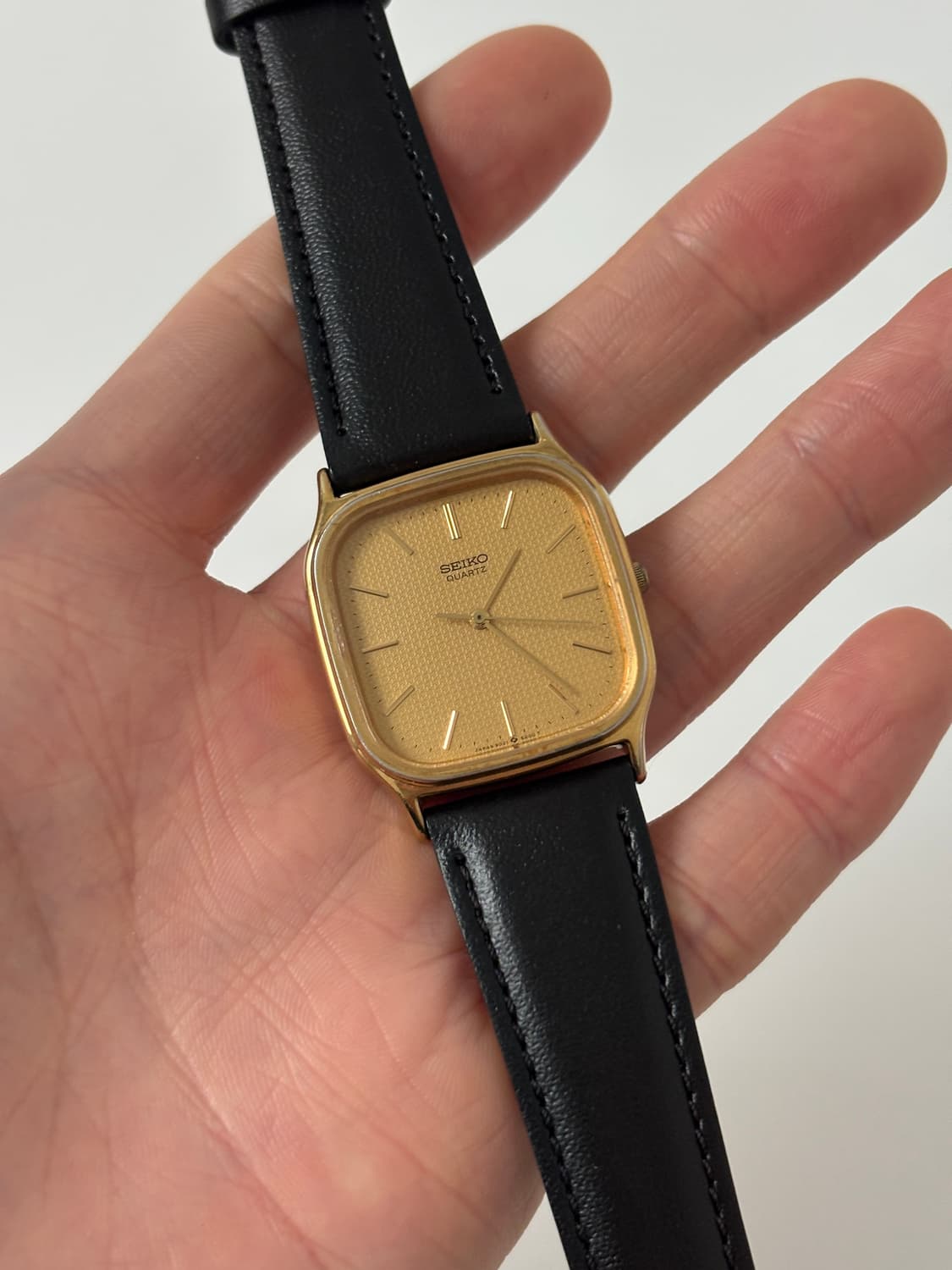 세이코 1980년대 Chariot 골드 텍스처 다이얼 스퀘어 쿼츠 남성 상품이미지1