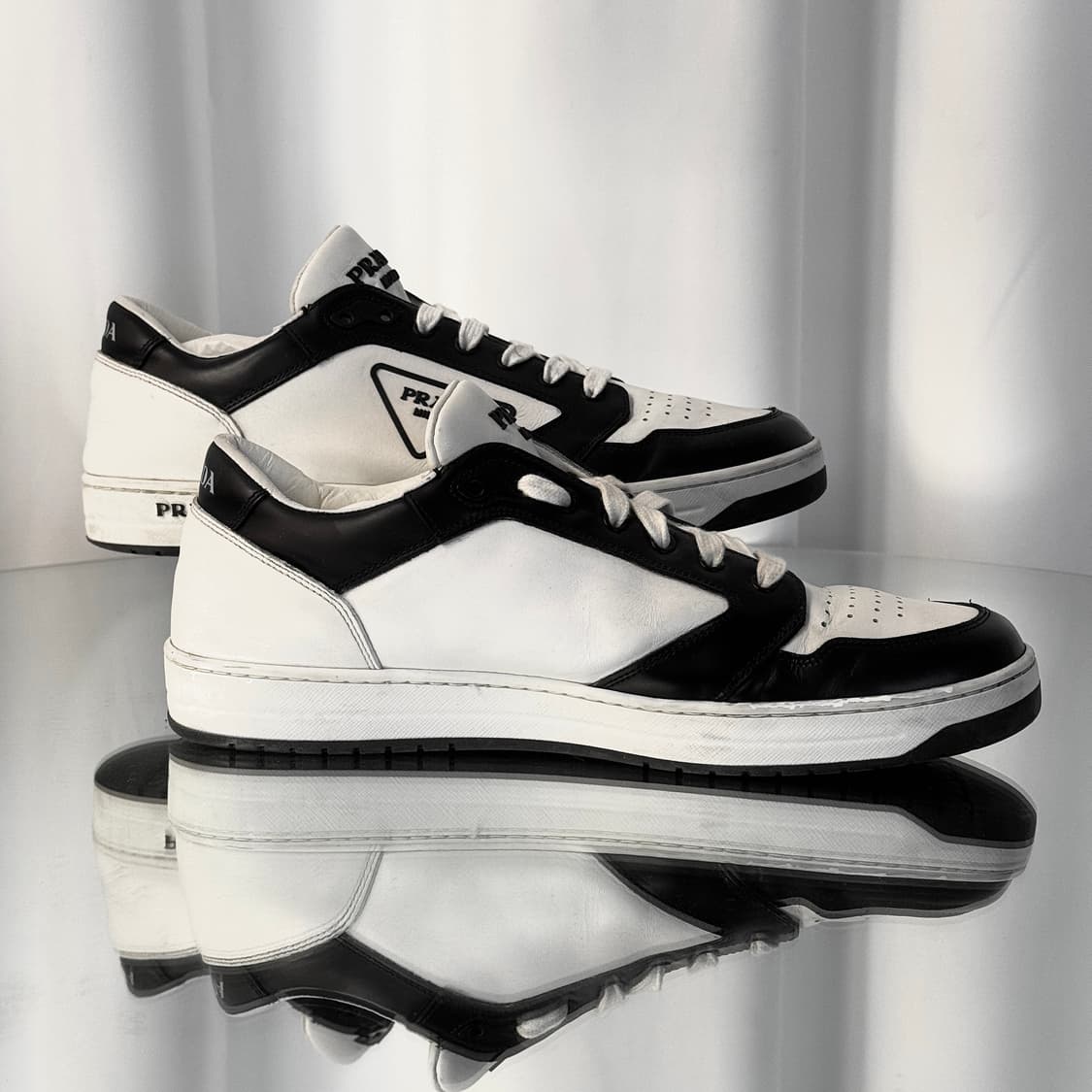(280) 프라다 범고래 다운타운 스니커즈 상품이미지4