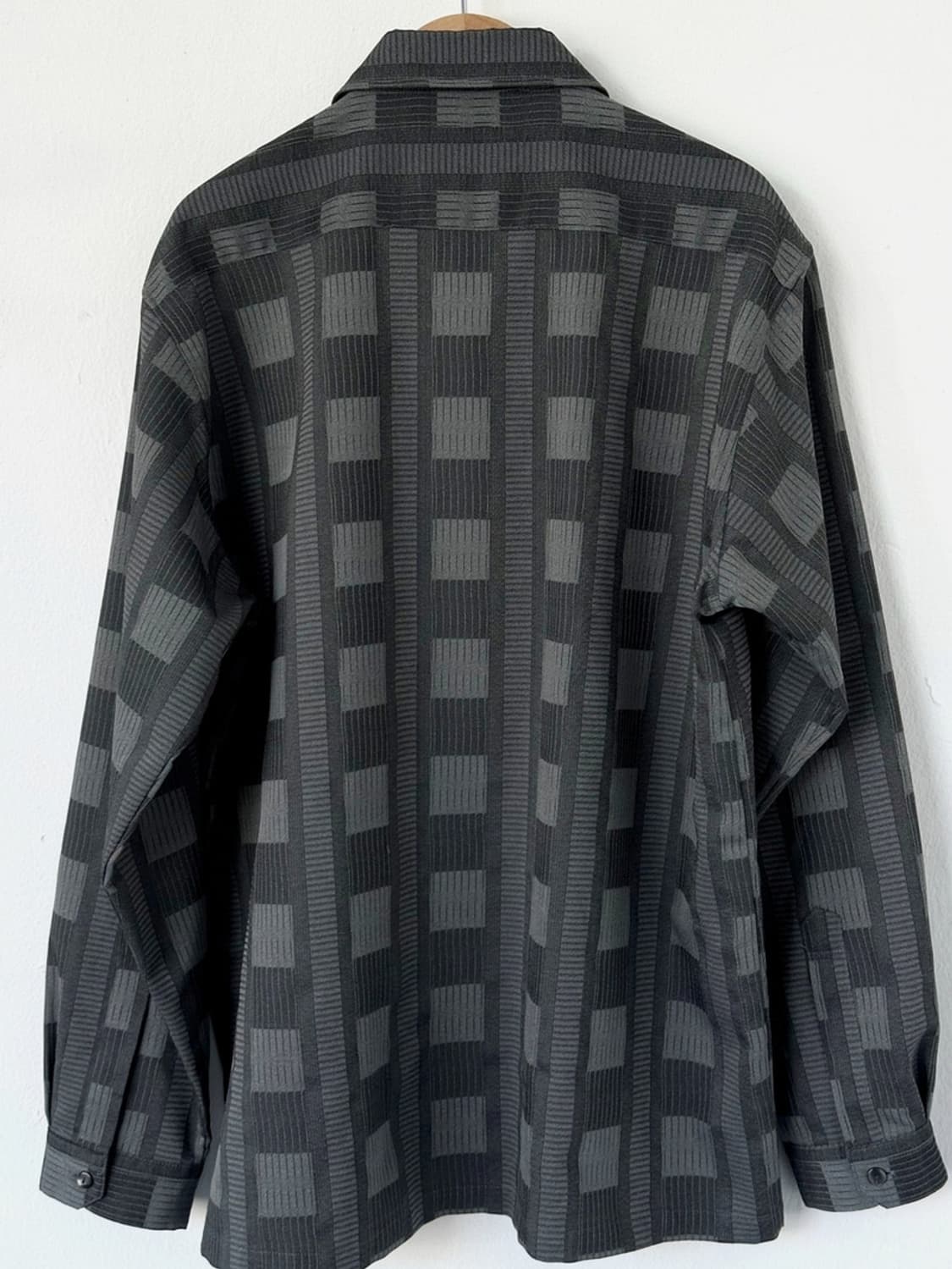 Patterned poly L/S shirt 상품이미지5