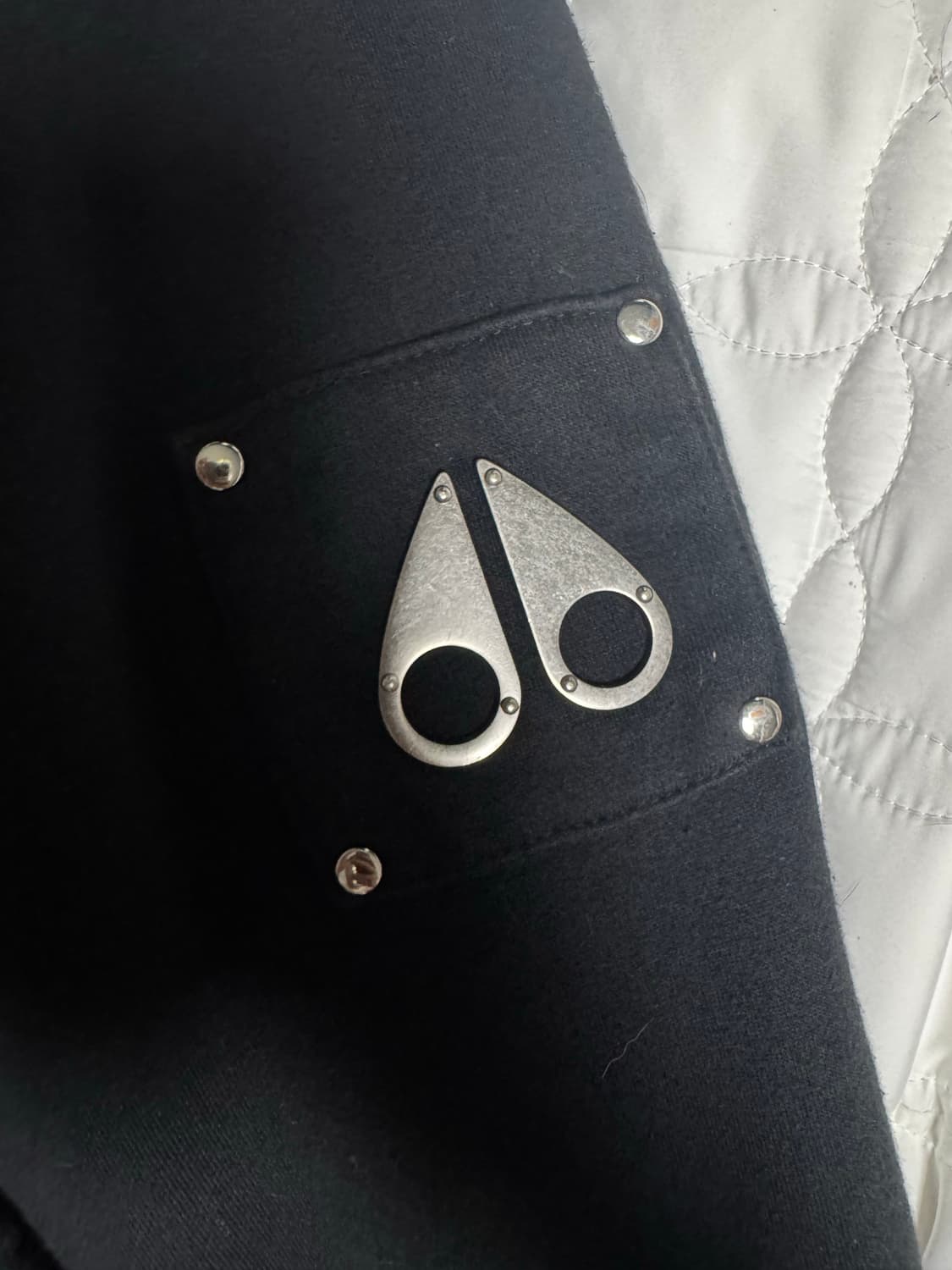 무스너클 버니스웨터 M 상품이미지2