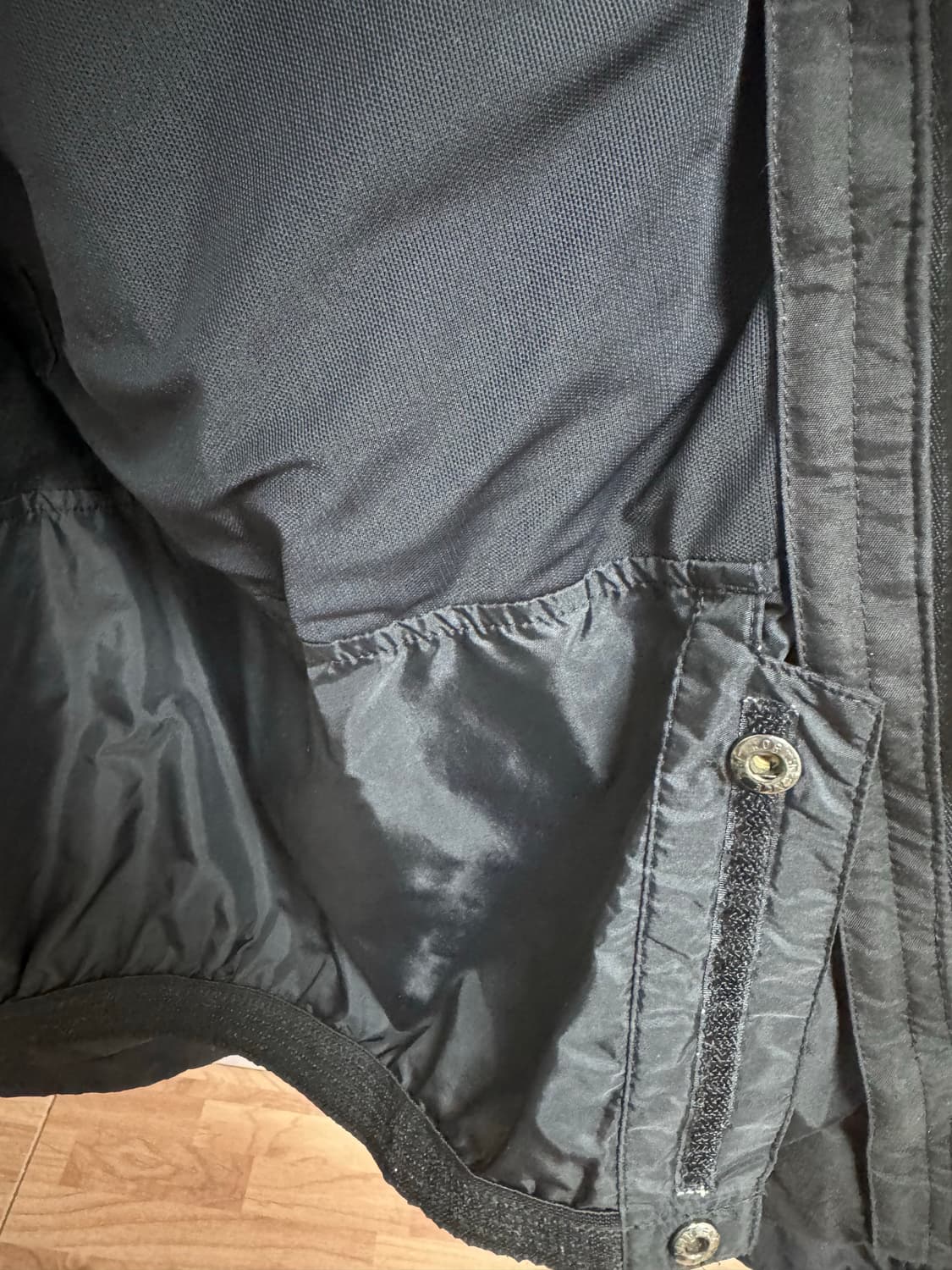 노스페이스 써밋 블랙 바람막이 자켓 (고어텍스 XCR) 상품이미지5