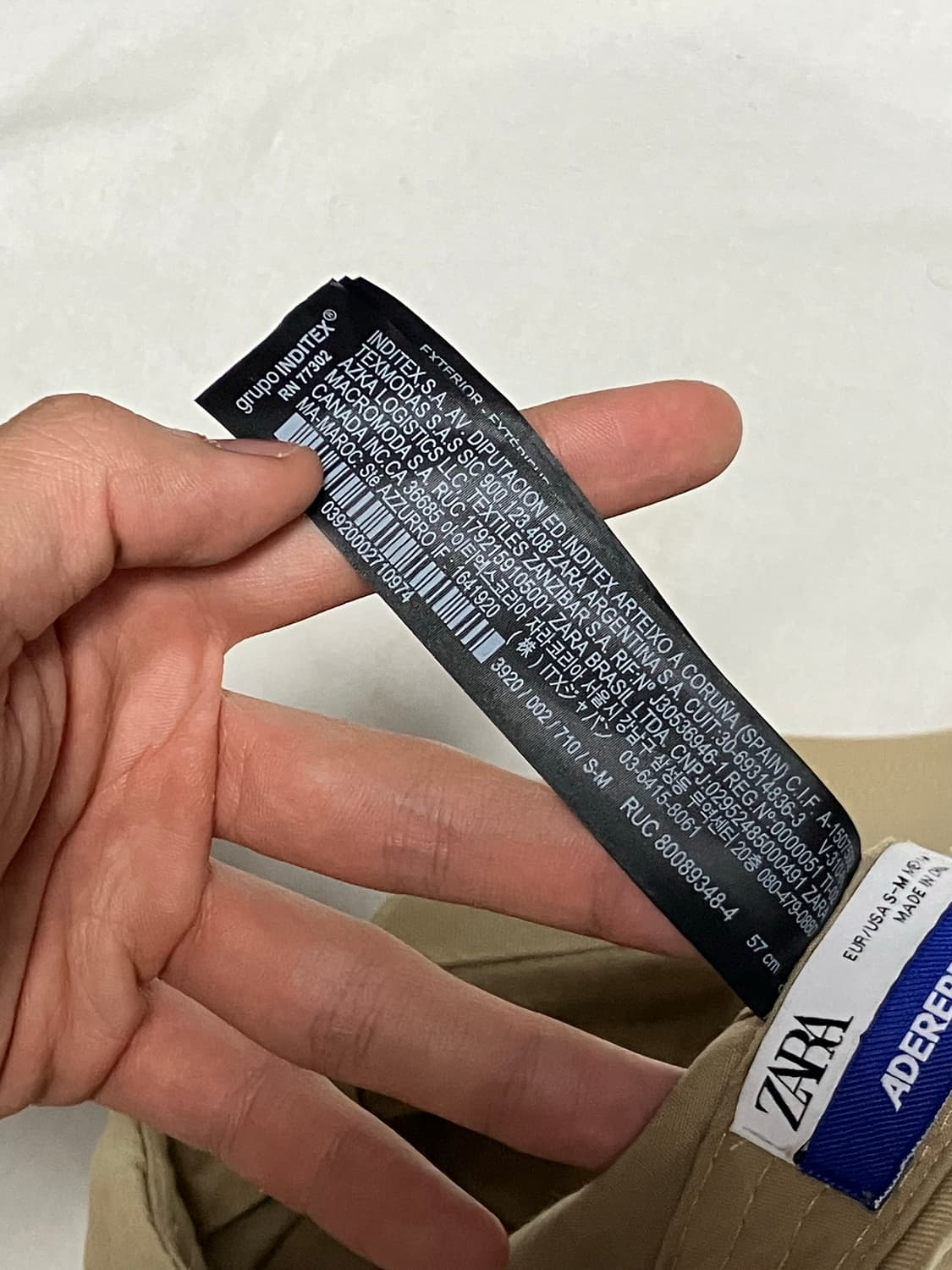 아더에러 X 자라 AZ 자수로고 셔링 볼캡 베이지 상품이미지6