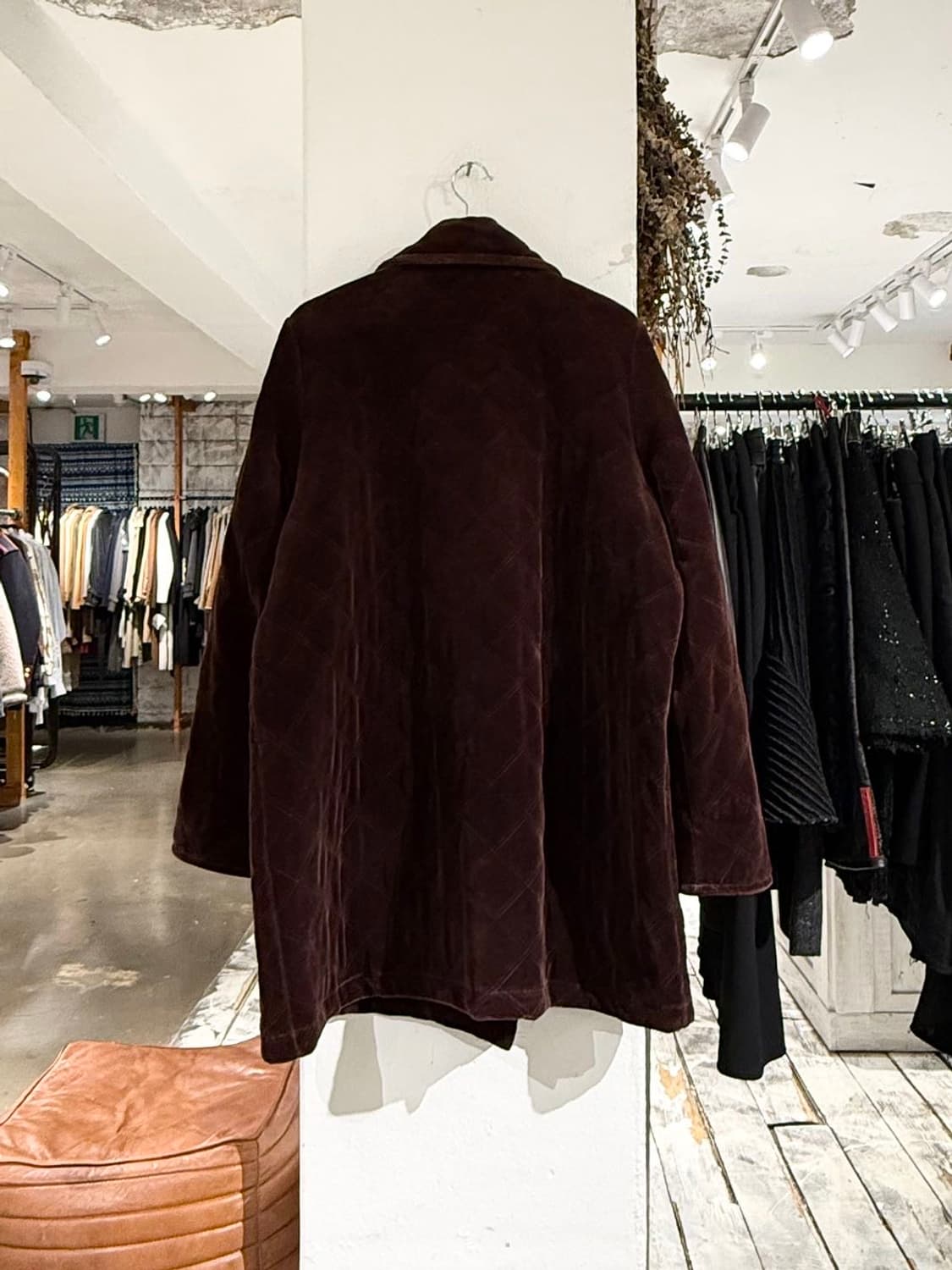 이브생로랑 브라운 벨벳 퀼팅 더블 코트 상품이미지6