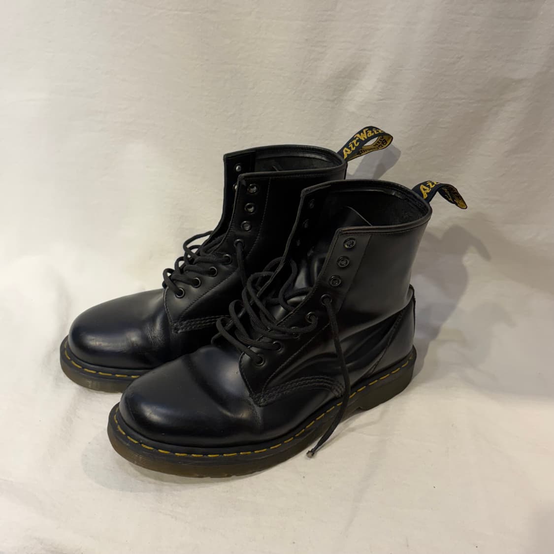 닥터마틴 1460 8홀 블랙 워커 부츠 상품이미지1