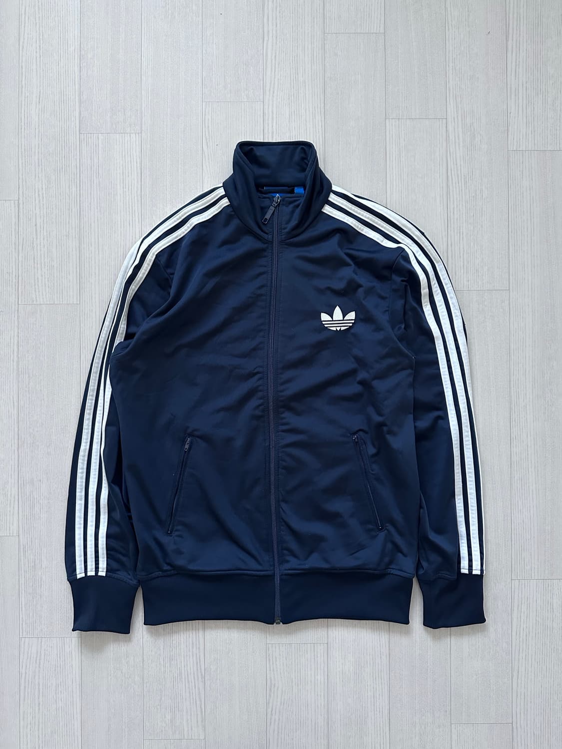 아다다스 구파이어버드 네이비 화이트 트랙탑 져지 상품이미지5