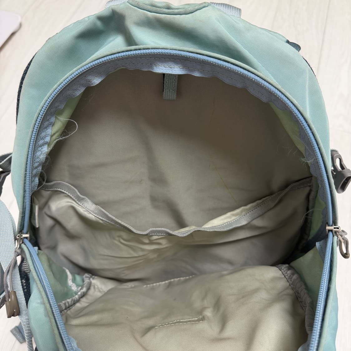 Northface single shot 노스페이스 블루민트 백팩 상품이미지7