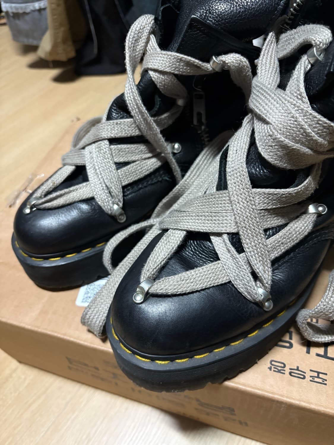 (43) 릭오웬스 닥터마틴 1460 상품이미지2