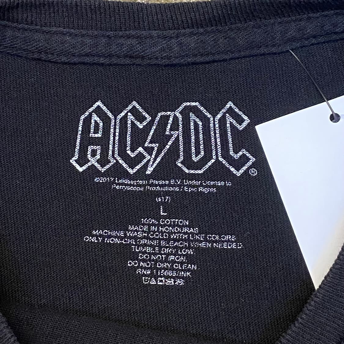 레어 미국 빈티지 acdc 공식 굿즈 티셔츠 반팔티 락티셔츠 상품이미지5