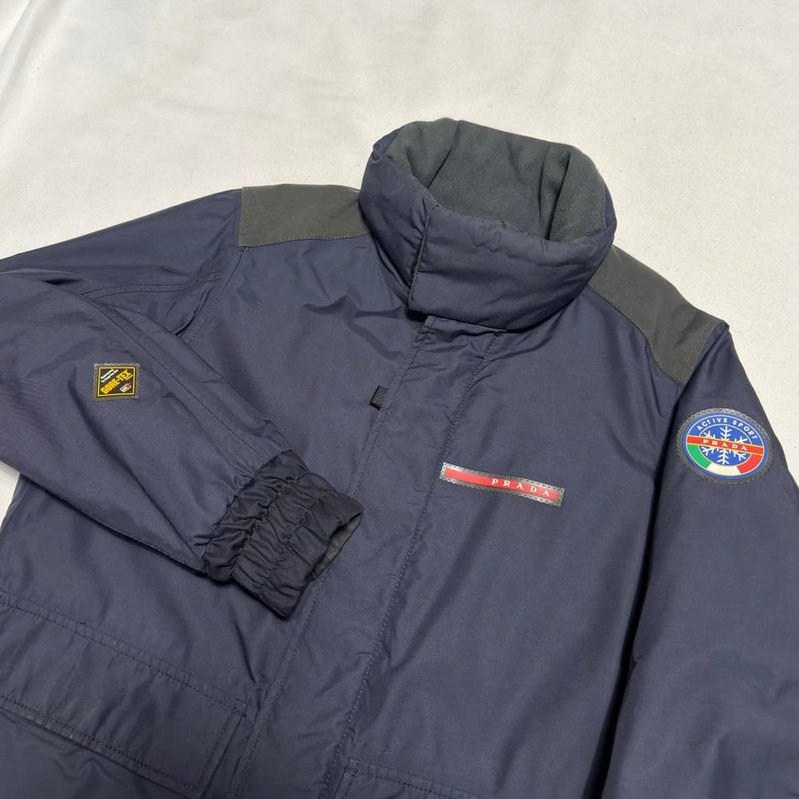 TG.48 00‘s 프라다 액티브 고어텍스 스키 자켓 상품이미지1
