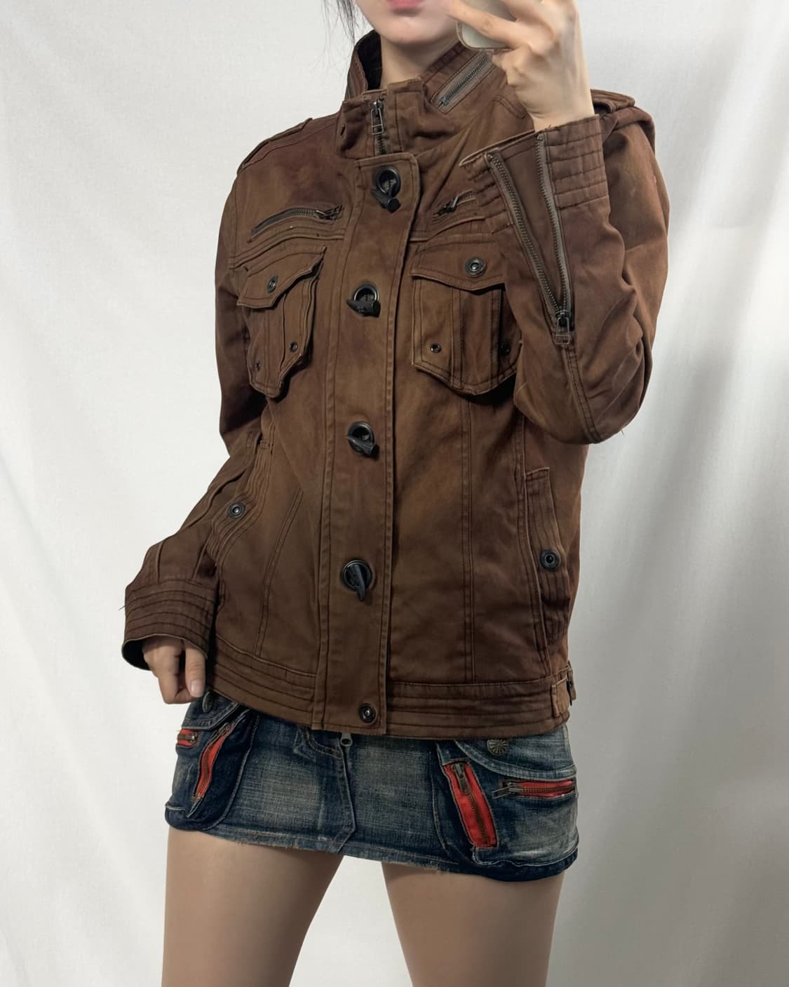 토글 버틍 지퍼 디테일 자켓 상품이미지4