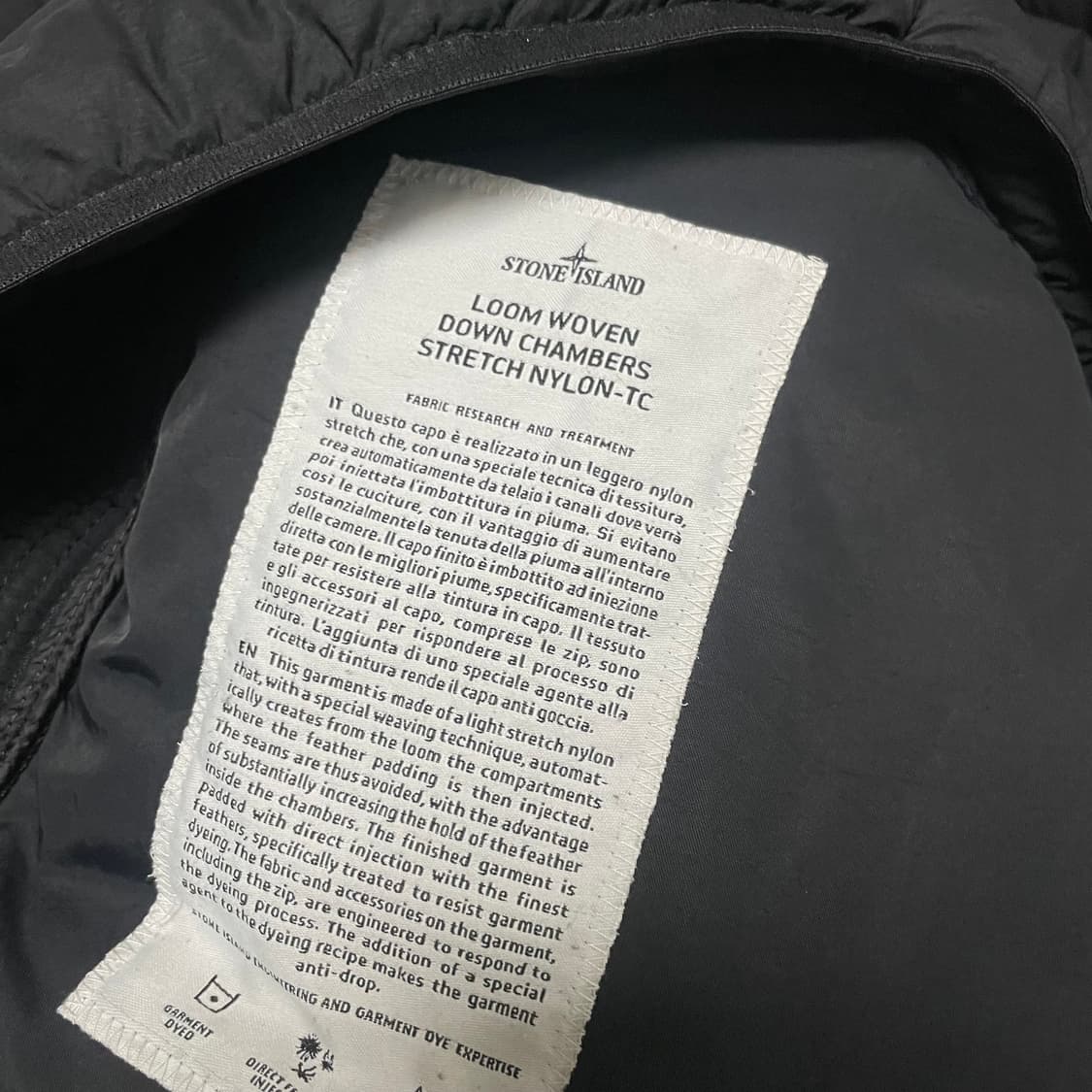 스톤아일랜드 경량패딩  xl 105 매장판 상품이미지7