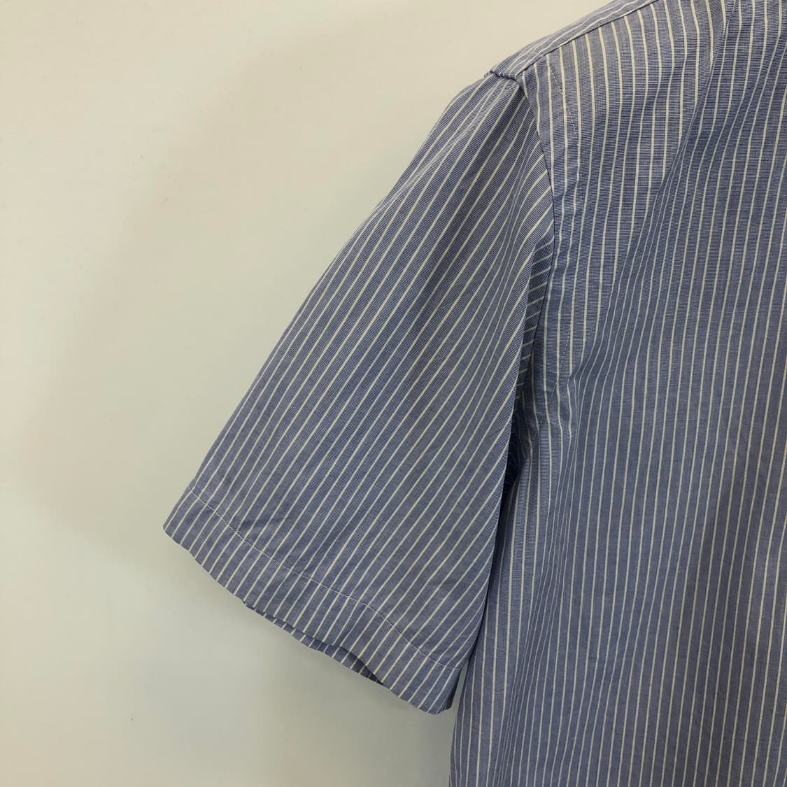 폴로 랄프로렌 클래식핏 반팔셔츠 M 상품이미지3